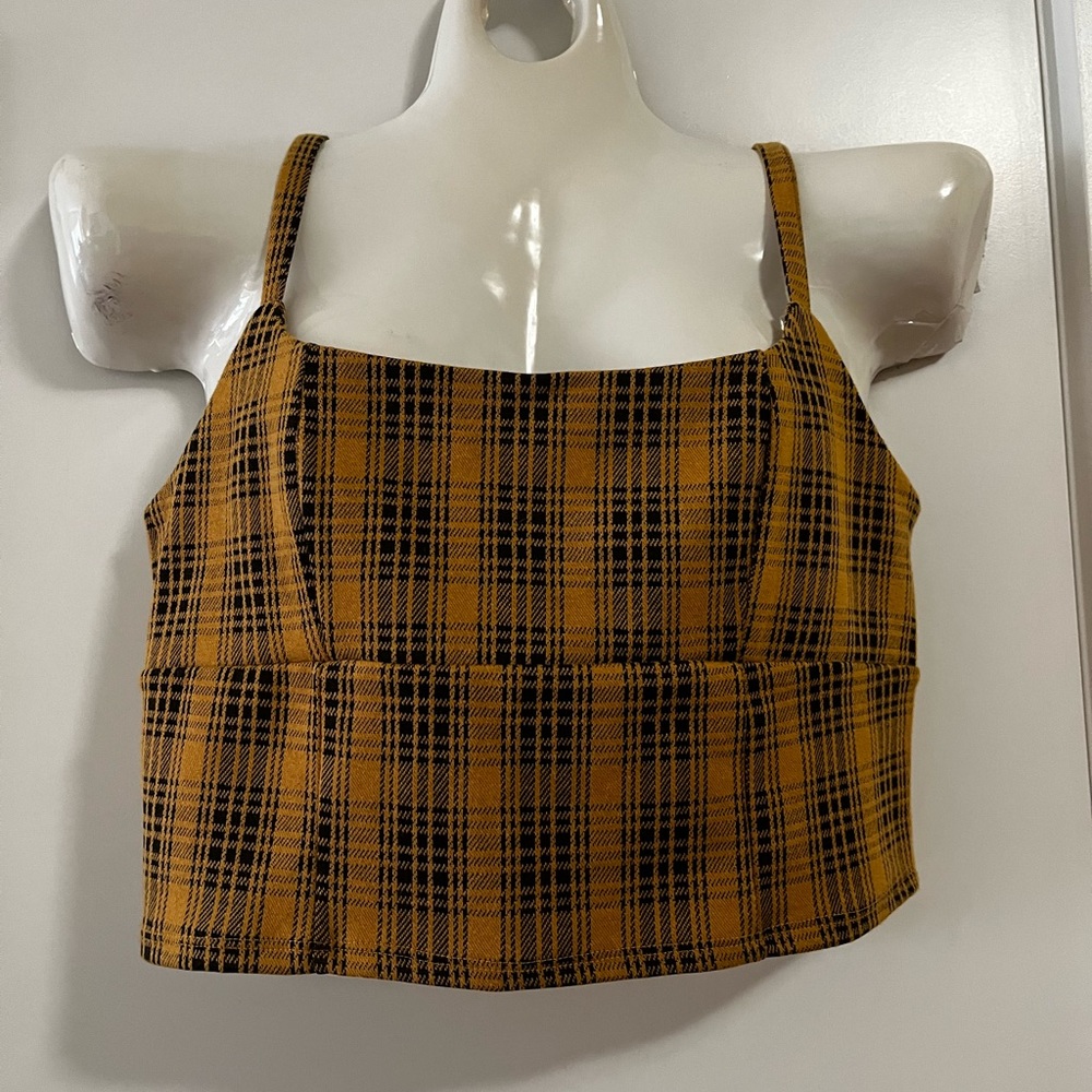 NWT Stitch & Pine Yellow and Black Plaid Crop Top